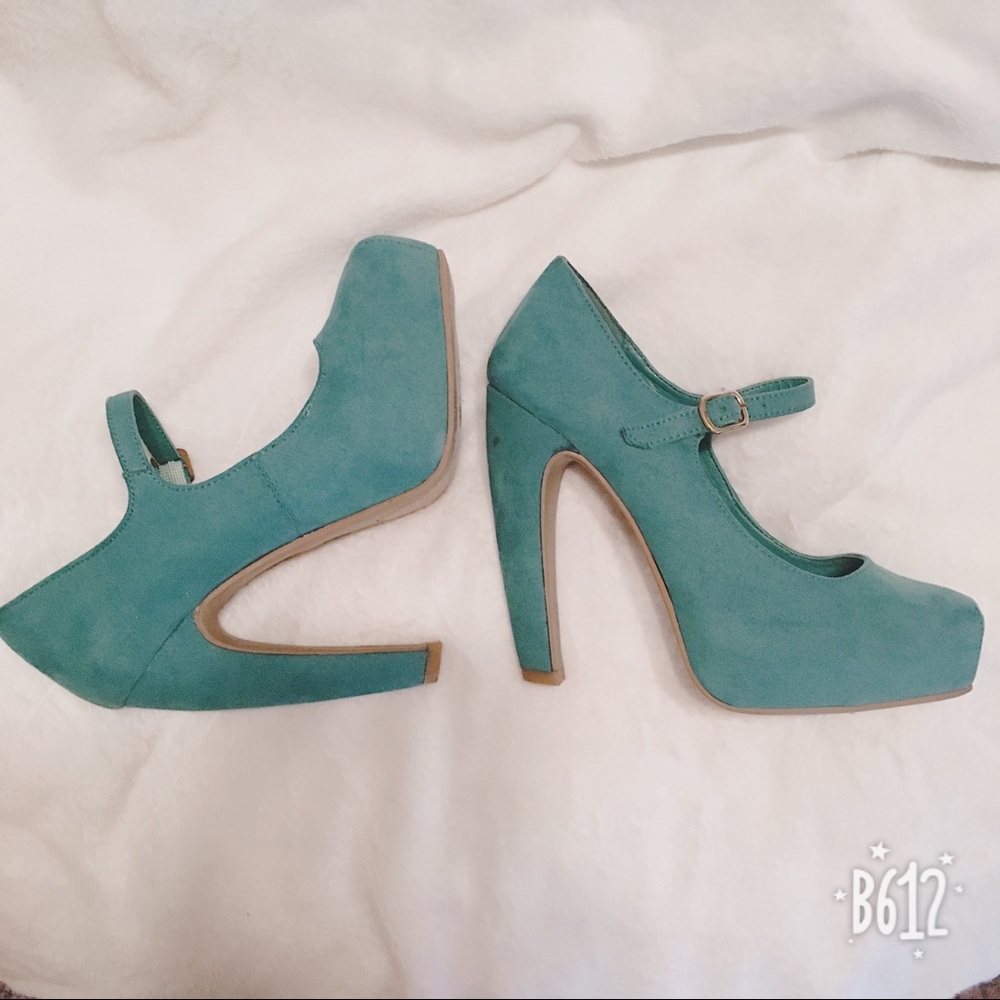 Mossimo Mary Jane Stiletto High Heels